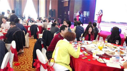 北京婚禮慶典演出公司——找飛月，開啟您獨(dú)一無二的慶典盛宴